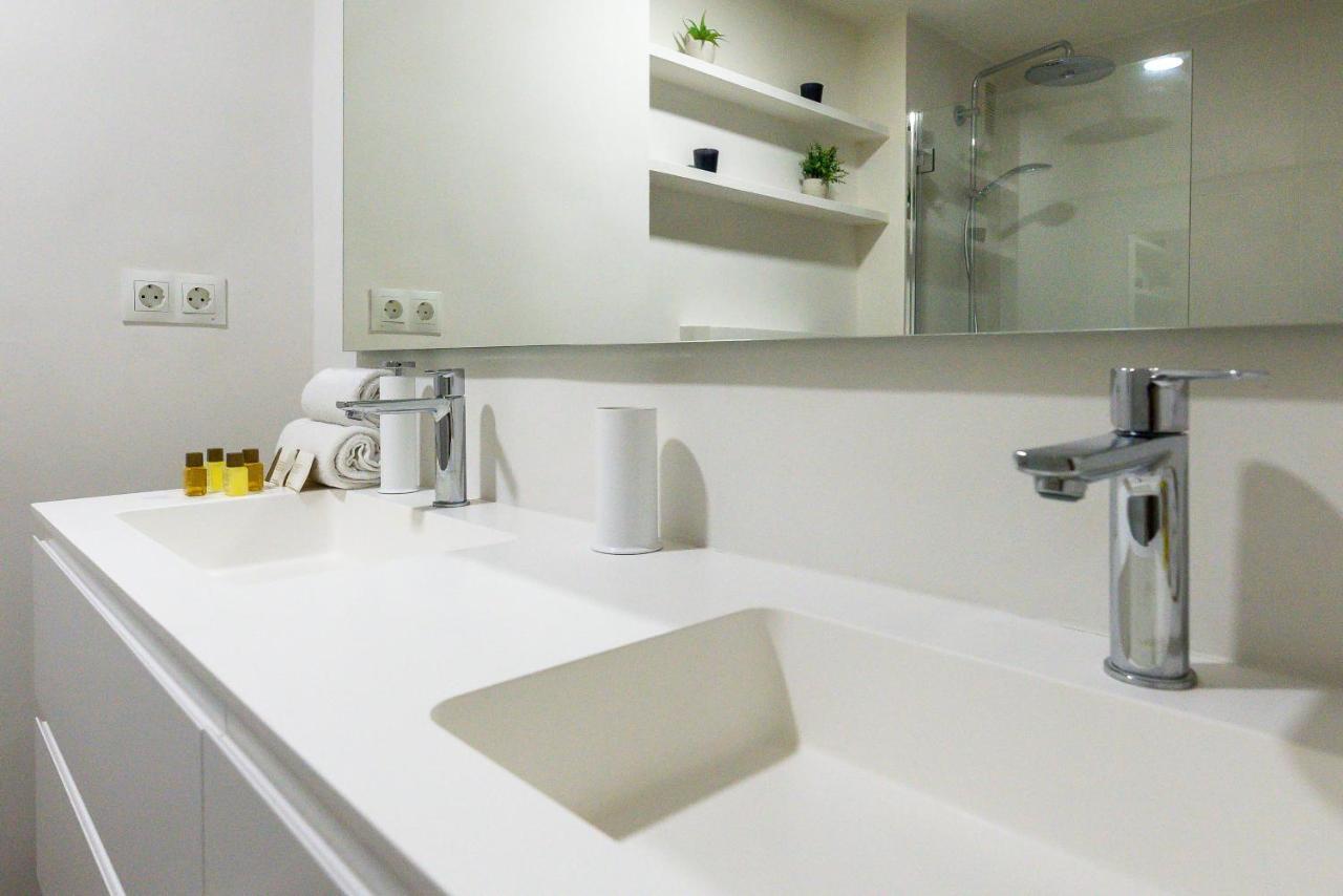 Vacation Marbella I Top 1 Puerto Banus Sea Front Rental, Renovated Dış mekan fotoğraf